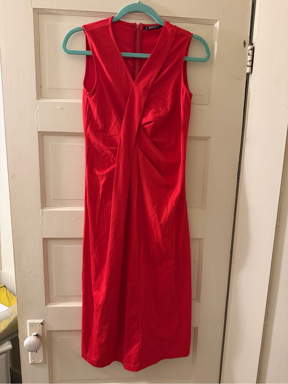 SHEIN Red Sleeveless Twist-Detail Midi Dress